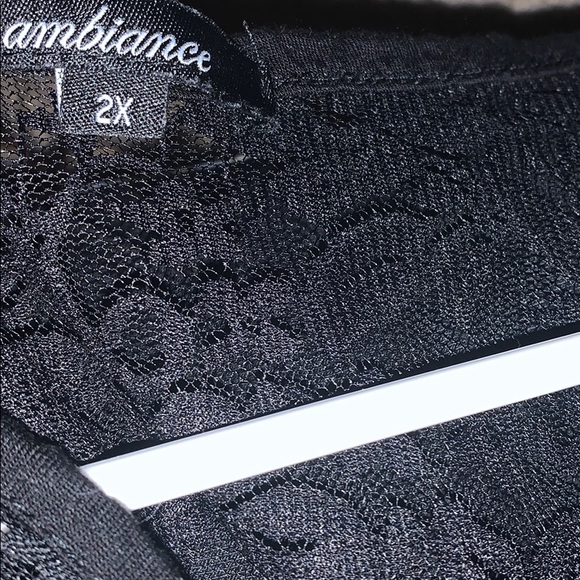 Ambiance black shirt with a lace back - Picture 3 of 3